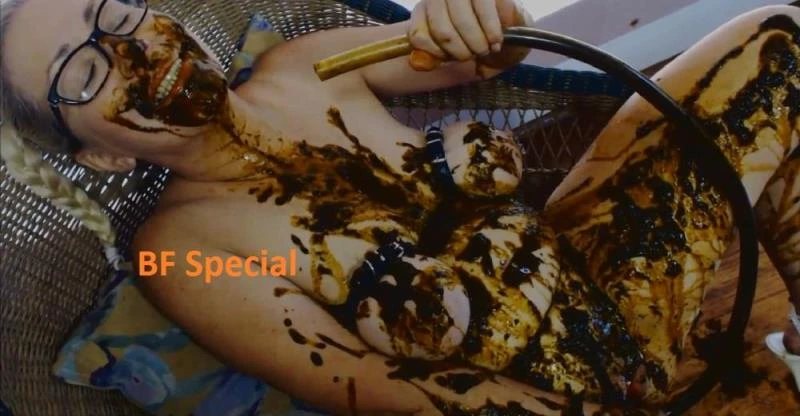 It's very difficult to pushing a thick shit out of ass. FSpec-760 [FullHD|2022]