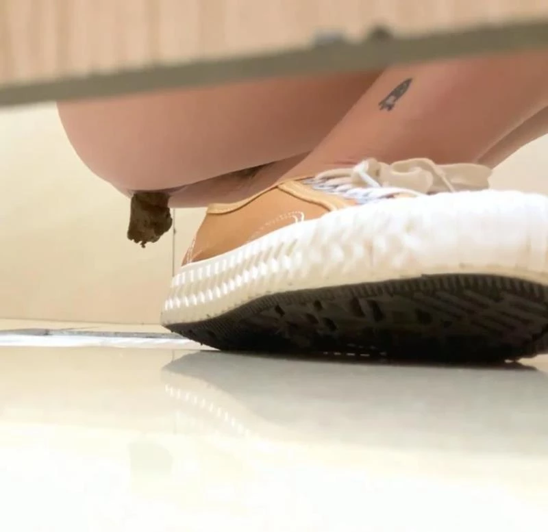 放尿・放尿溝トイレ無修正 Shitting and Pissing Ditch Toilet Uncensored BFJP-45 [FullHD|2023]