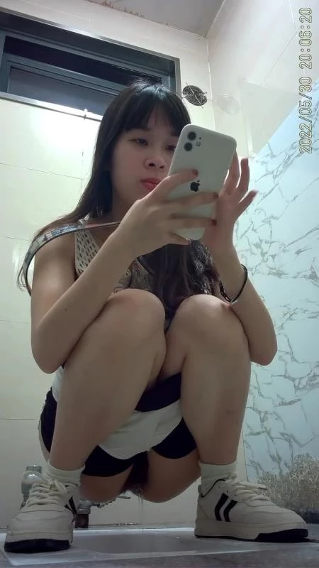 Beautiful Girl Toilet Voyeur Urination 美少女トイレ盗撮放尿 Uncensored BFJP-75 [HD|2024]